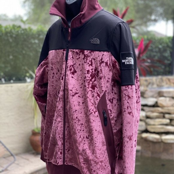 THE NORTH FACE CITY VELVET‎ TRACK JACKET - Picture 3 of 12